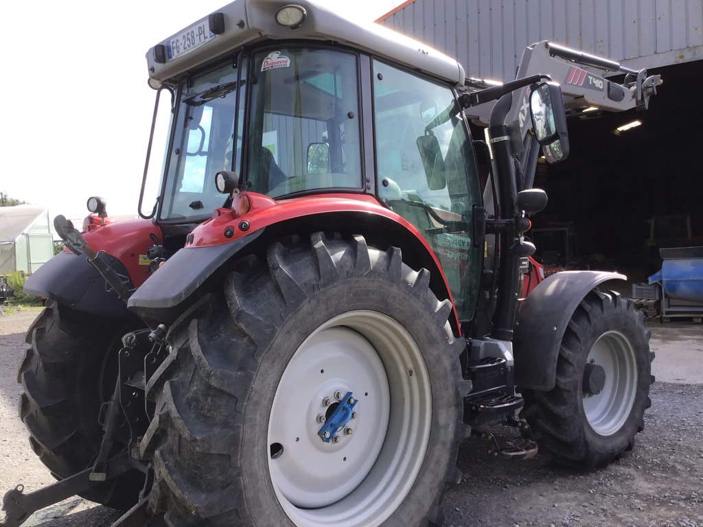 Tracteur chargeur MASSEY FERGUSON 5713 S  - photo slide 3