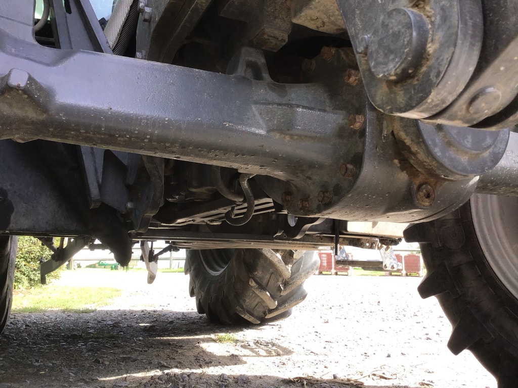 Tracteur chargeur MASSEY FERGUSON 5713 S  - photo slide 15