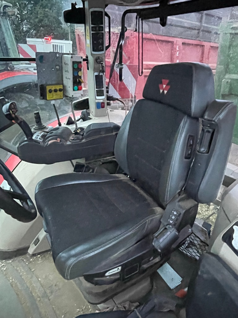 Tracteur MASSEY FERGUSON 8732S DYNA-VT EXCLUSIVE - photo slide 4