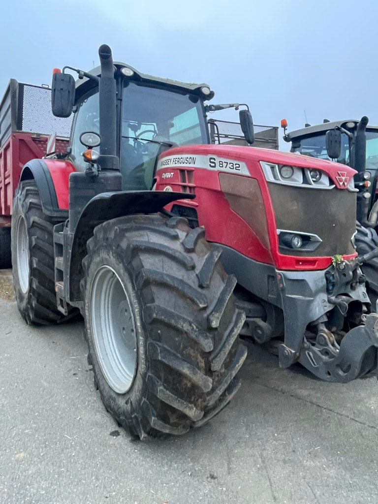 Tracteur MASSEY FERGUSON 8732S DYNA-VT EXCLUSIVE - photo slide 2