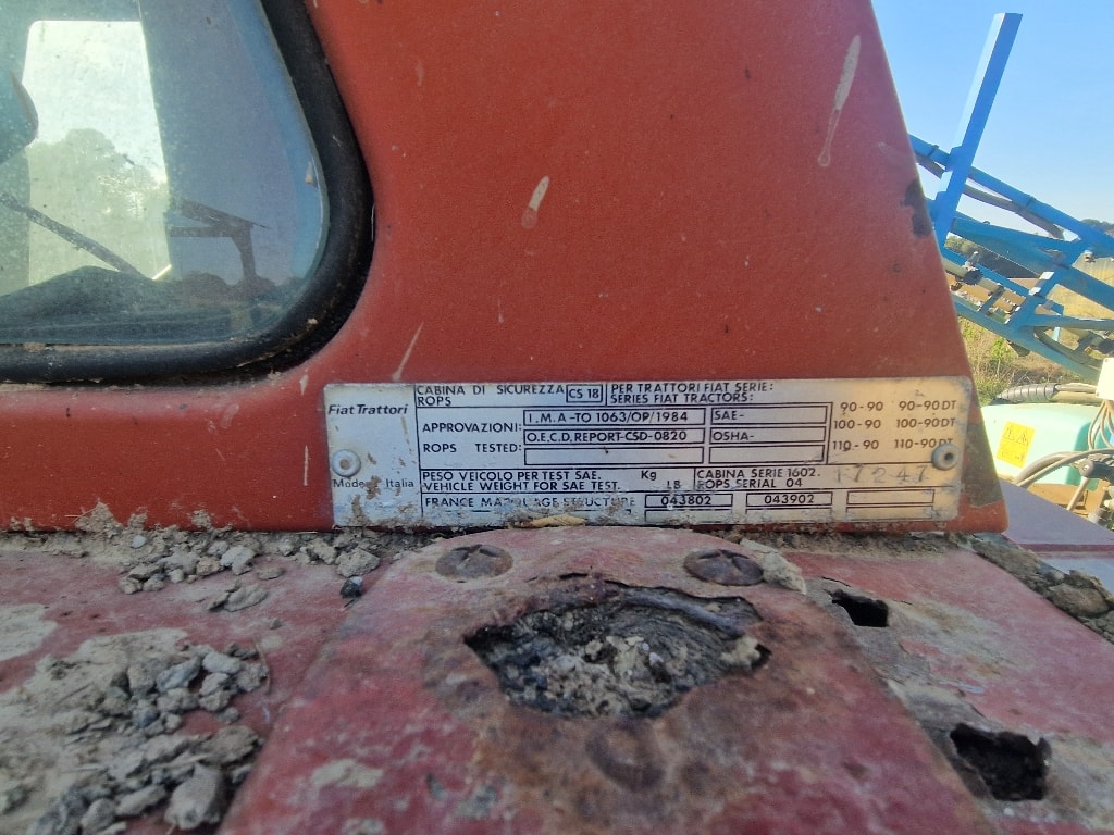 Tracteur FIAT 100 - 90 - photo slide 5