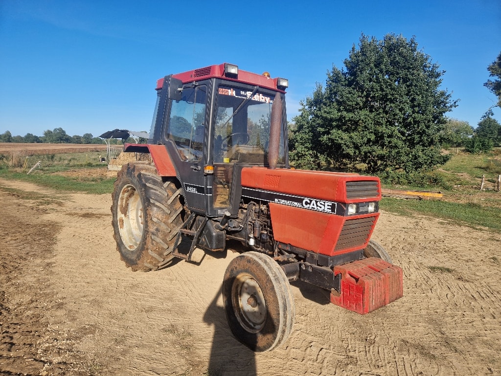 Tracteur CASE IH 845SL - photo slide 2