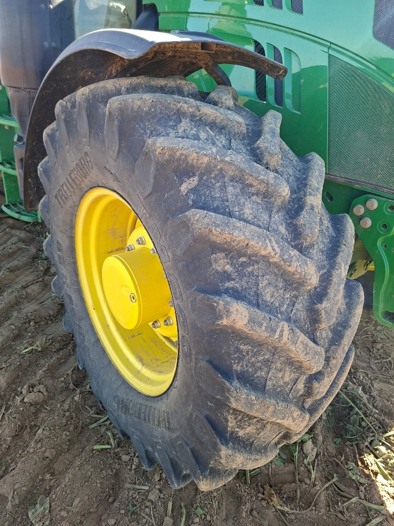 Tracteur JOHN DEERE 6155M - photo slide 9