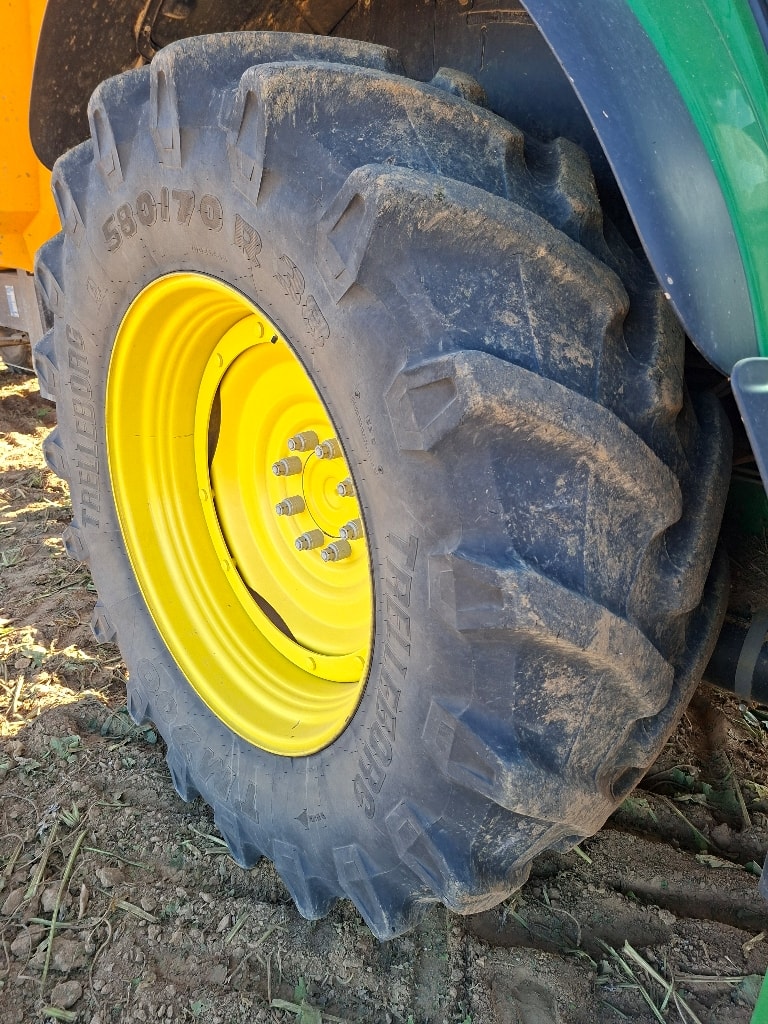 Tracteur JOHN DEERE 6155M - photo slide 10