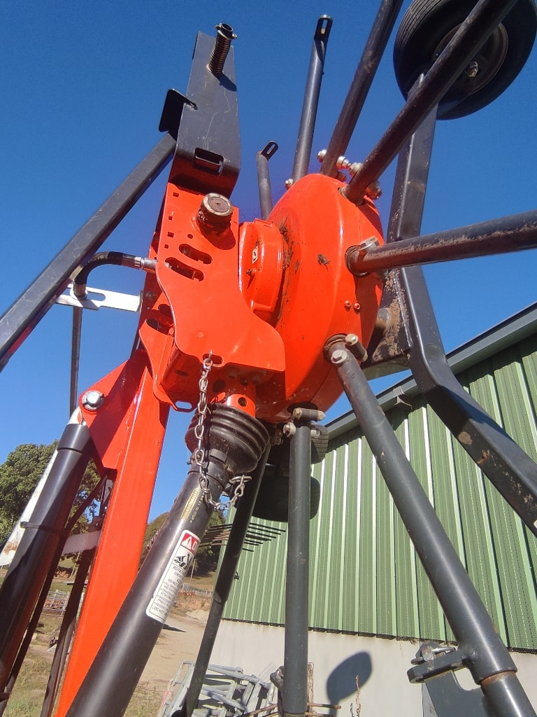 Andaineur KUBOTA RA2076 - photo slide 8