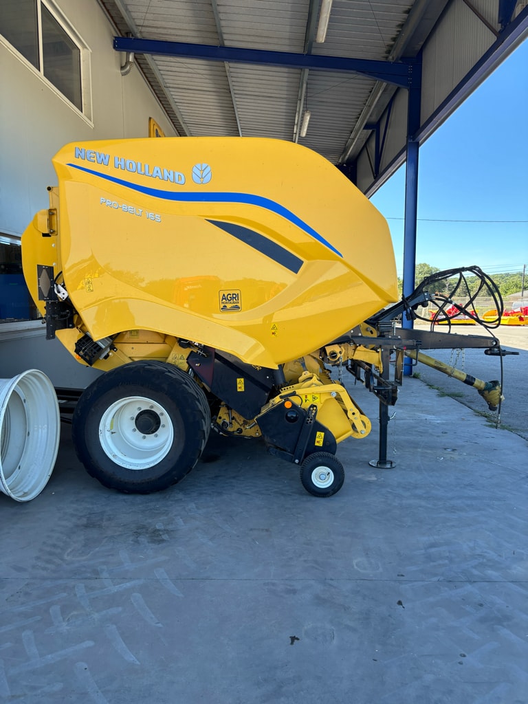 Presse balles rondes NEW HOLLAND Pro belt 165 CropCutter 25 couteaux - photo slide 7
