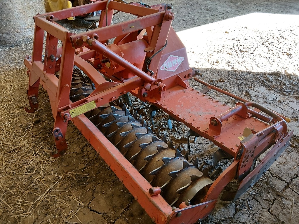 Herse rotative KUHN HR3002D - photo slide 4