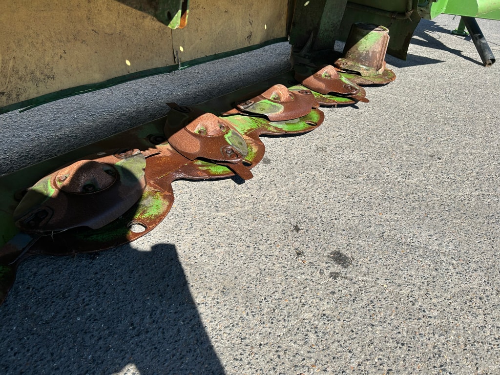 Faucheuse KRONE EASY CUT R320 - photo slide 13