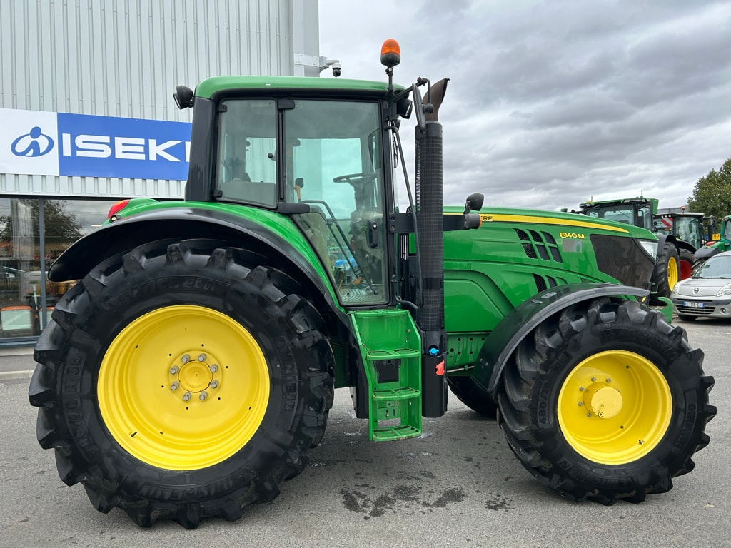 Tracteur JOHN DEERE 6140M - photo slide 9