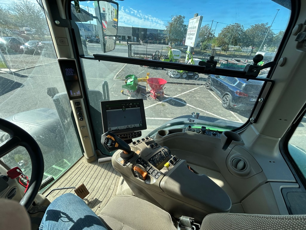 Tracteur JOHN DEERE 7R 270 - photo slide 15