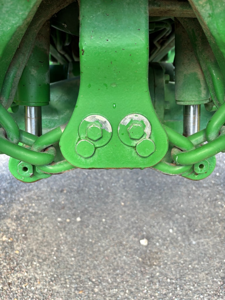 Tracteur chargeur JOHN DEERE 6105R - photo slide 19