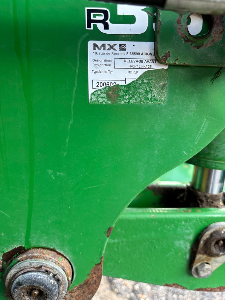 Tracteur chargeur JOHN DEERE 6105R - photo slide 11