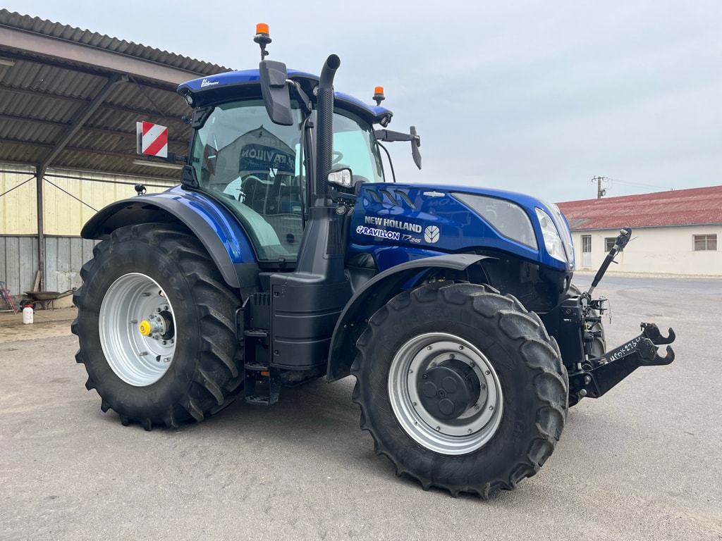 Tracteur NEW HOLLAND T7.245 PLM - photo slide 5