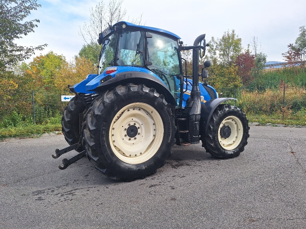 Tracteur NEW HOLLAND T5.120 - photo slide 4