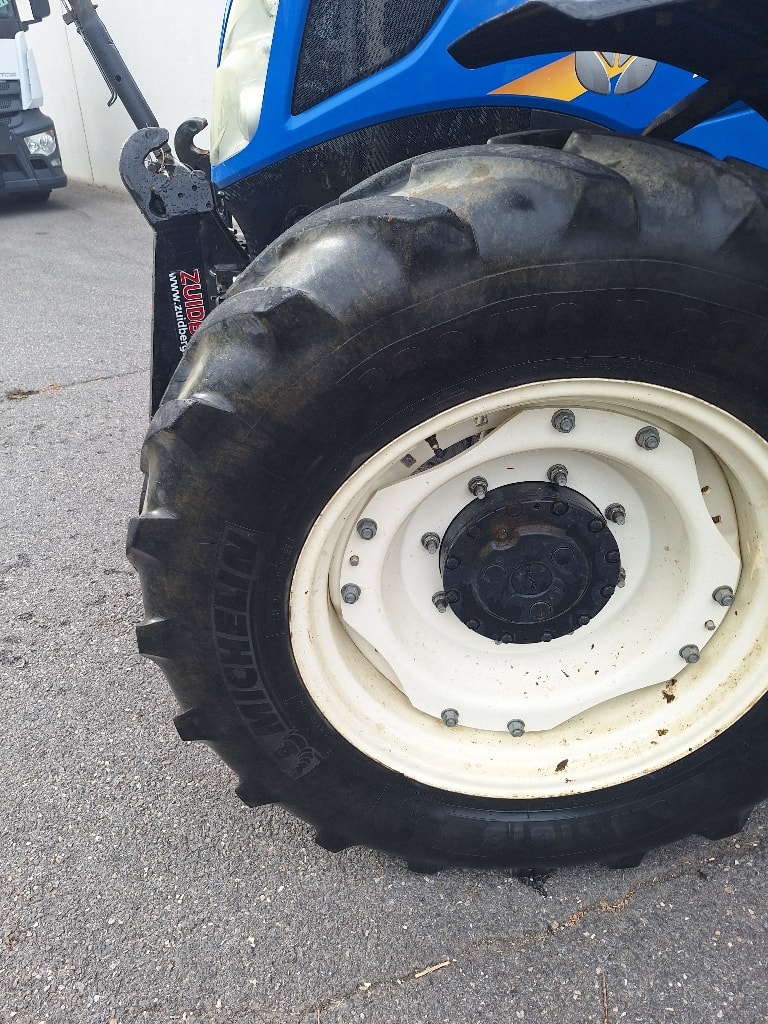 Tracteur NEW HOLLAND T5.120 - photo slide 6