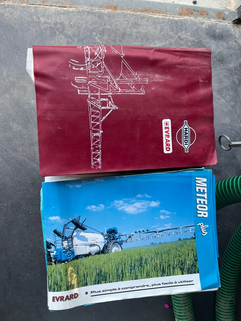 Pulverisateur EVRARD Meteor 2800 Plus - photo slide 12