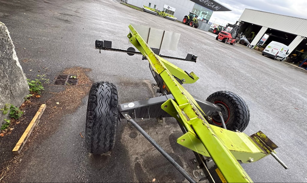 Chariot de coupe CLAAS TOURELLE  4 Roues - photo slide 5