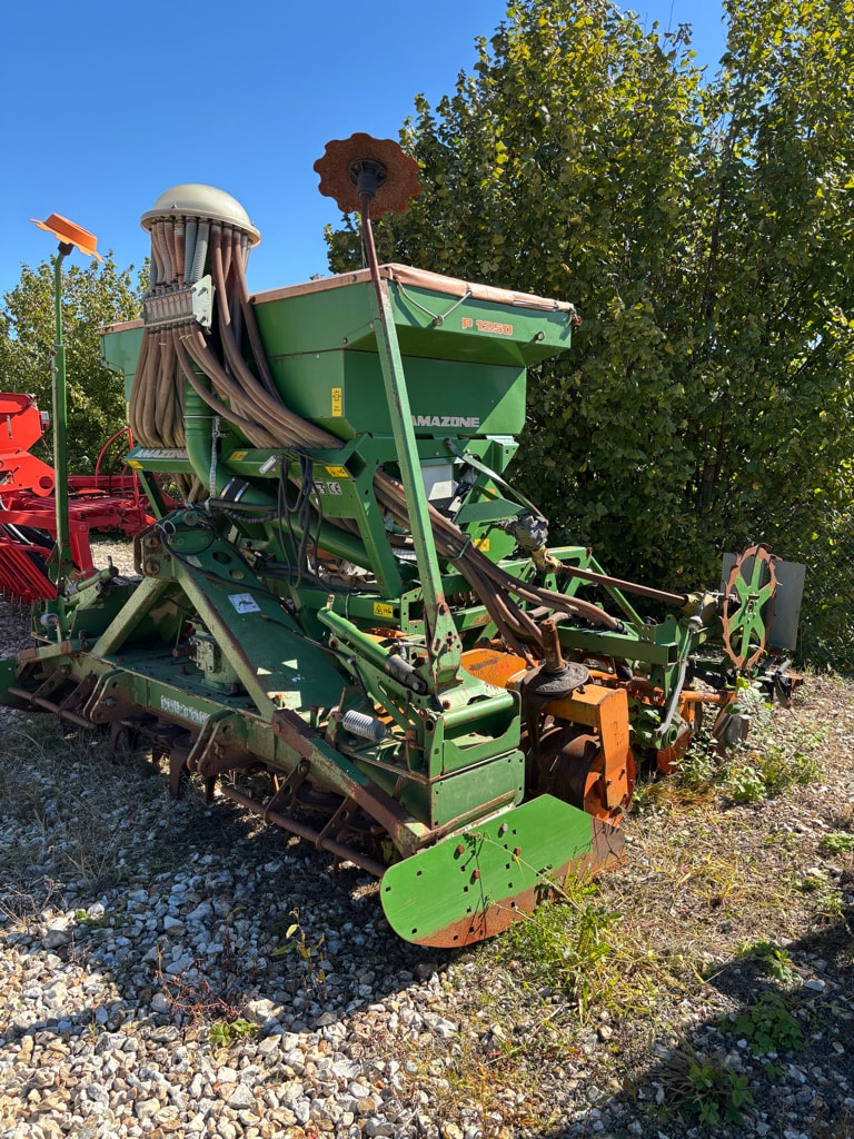 Combine de Semis AMAZONE KG 302 - photo slide 1