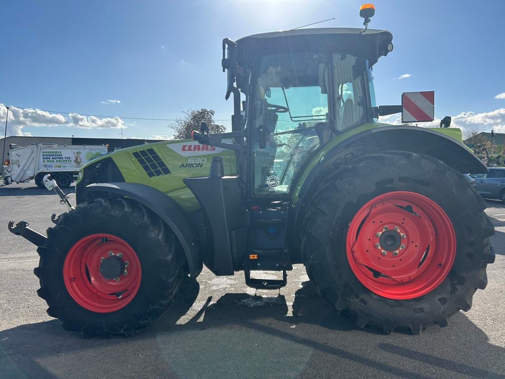 Tracteur CLAAS ARION 630 - photo slide 5