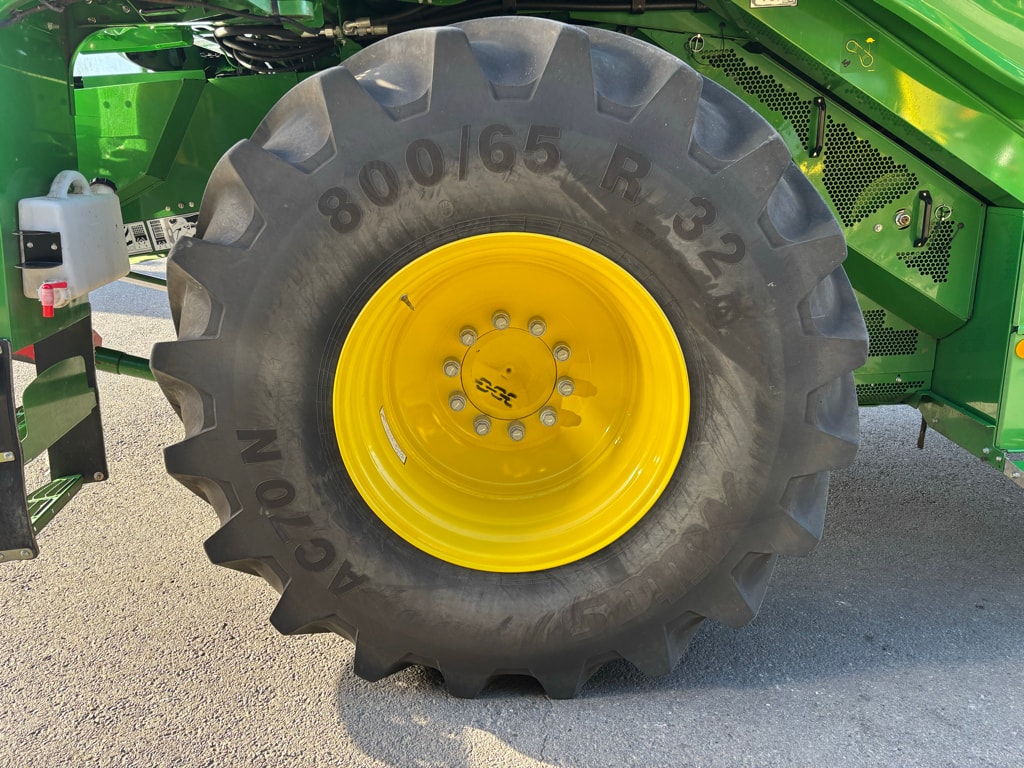 Moissonneuse JOHN DEERE T560 HM - photo slide 61