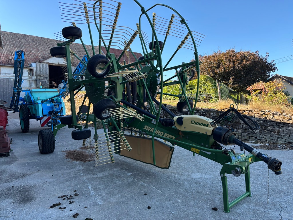 Andaineur KRONE Swadro TC 930 - photo slide 2
