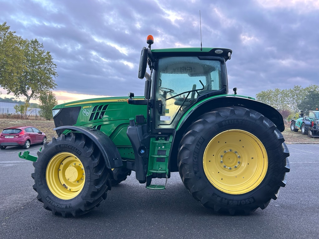 Tracteur JOHN DEERE 6195R - photo slide 23