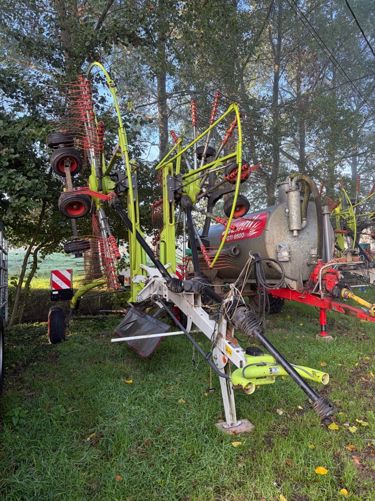 Andaineur CLAAS Liner 2700 - photo slide 2