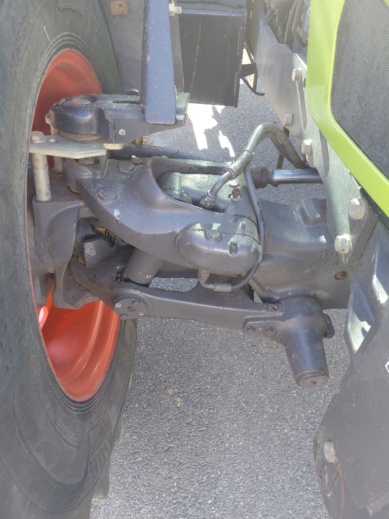 Tracteur CLAAS ARION 630 - photo slide 9
