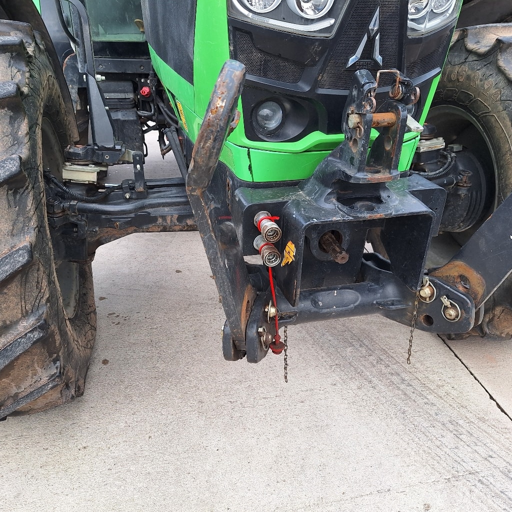 Tracteur DEUTZ FAHR 5110c - photo slide 6