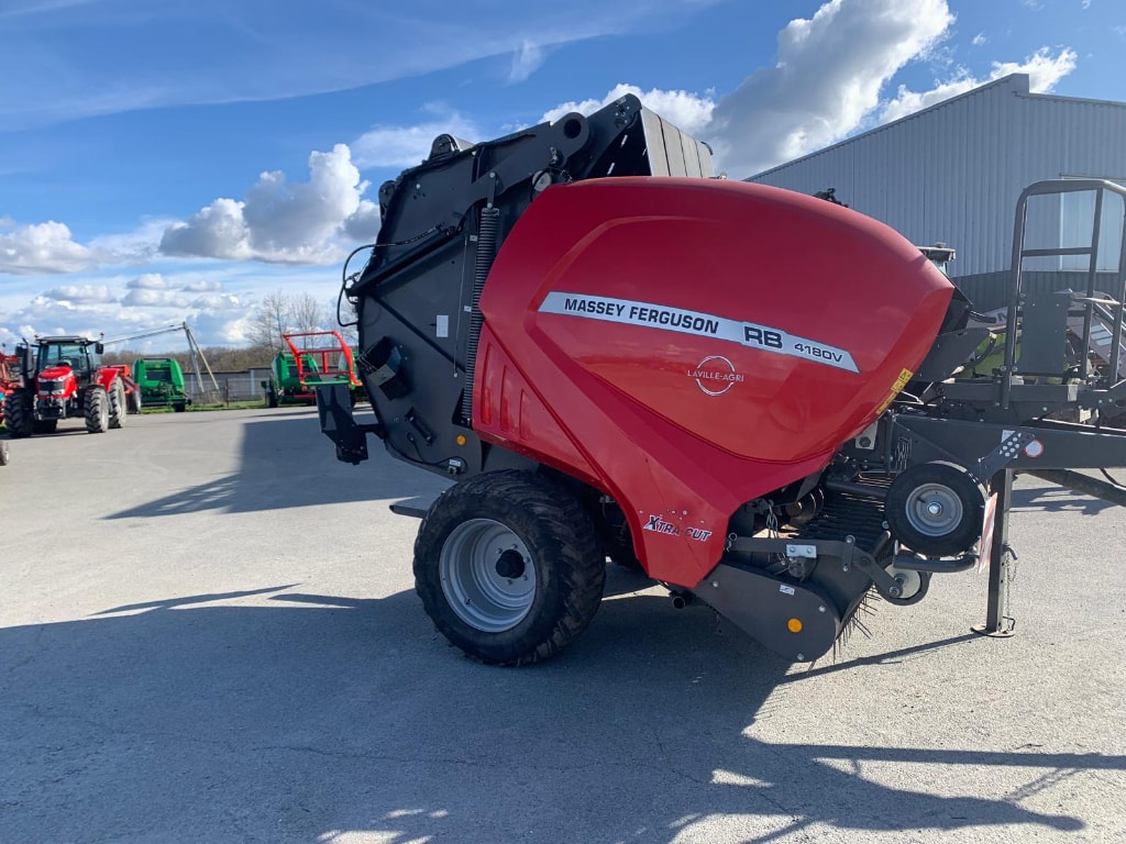 Presse balles rondes MASSEY FERGUSON Rb 4180 v xtra cut - photo slide 10