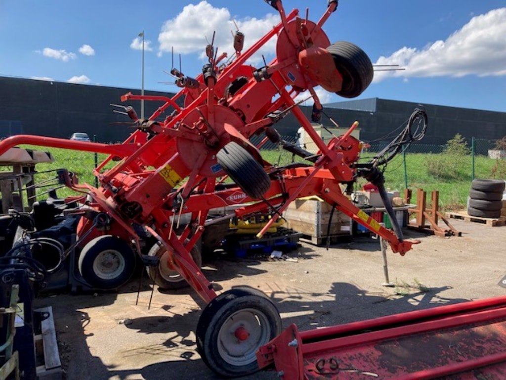 Faneuse KUHN GF 7702 T - photo slide 11