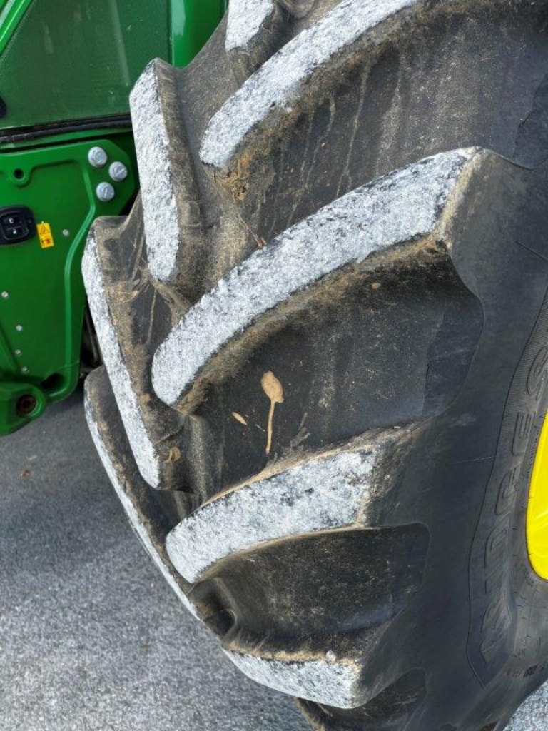 Tracteur JOHN DEERE 6230R - photo slide 18
