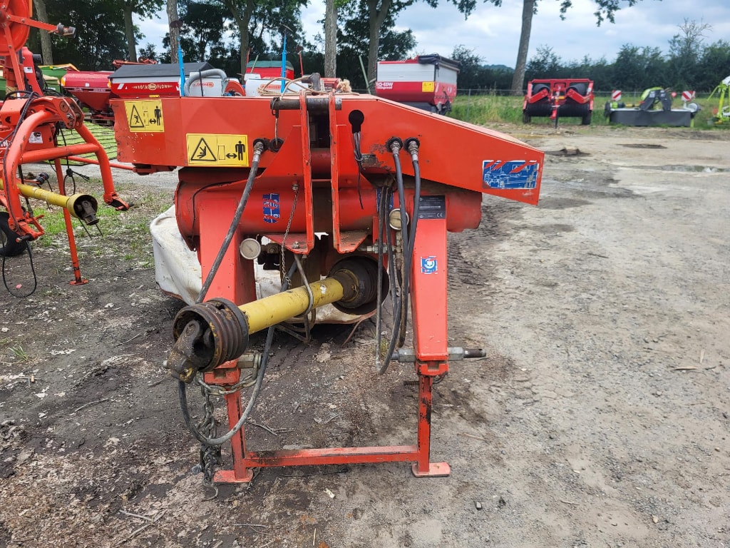 Faucheuse KUHN gmd 902 - photo slide 7