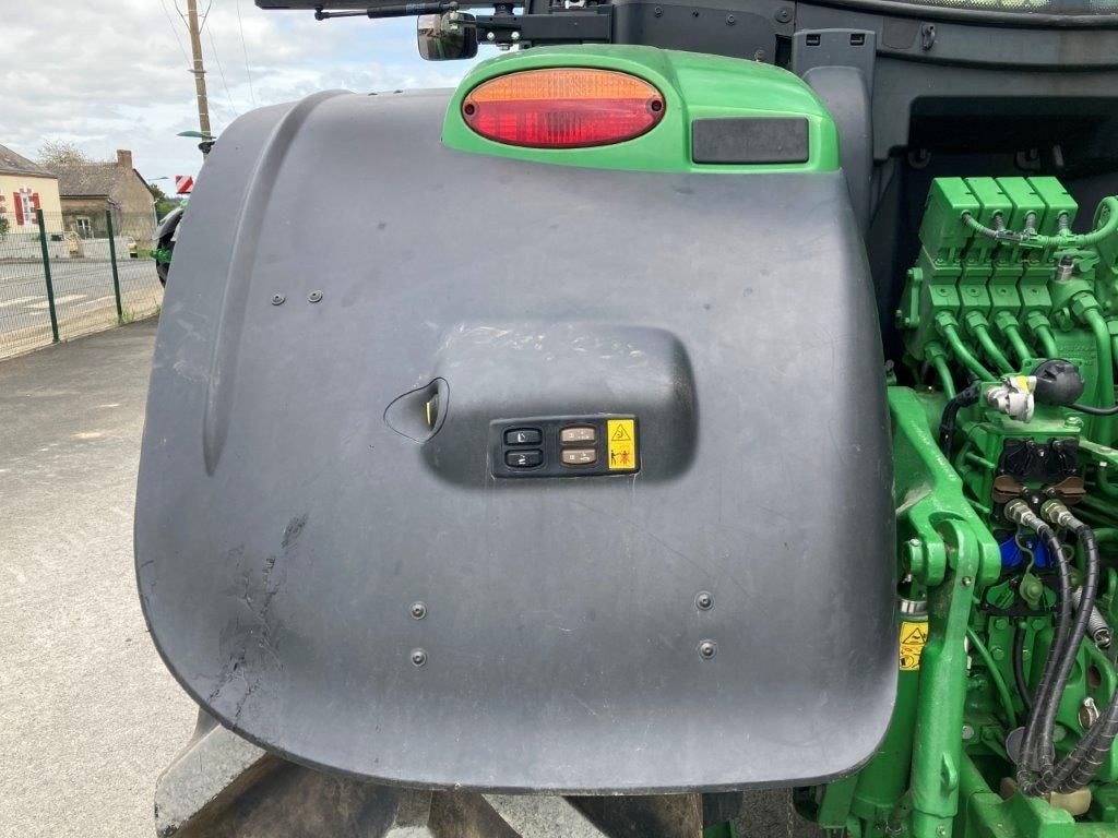 Tracteur JOHN DEERE 6250R - photo slide 38