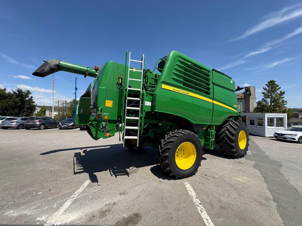 Moissonneuse JOHN DEERE T660i - photo slide 7