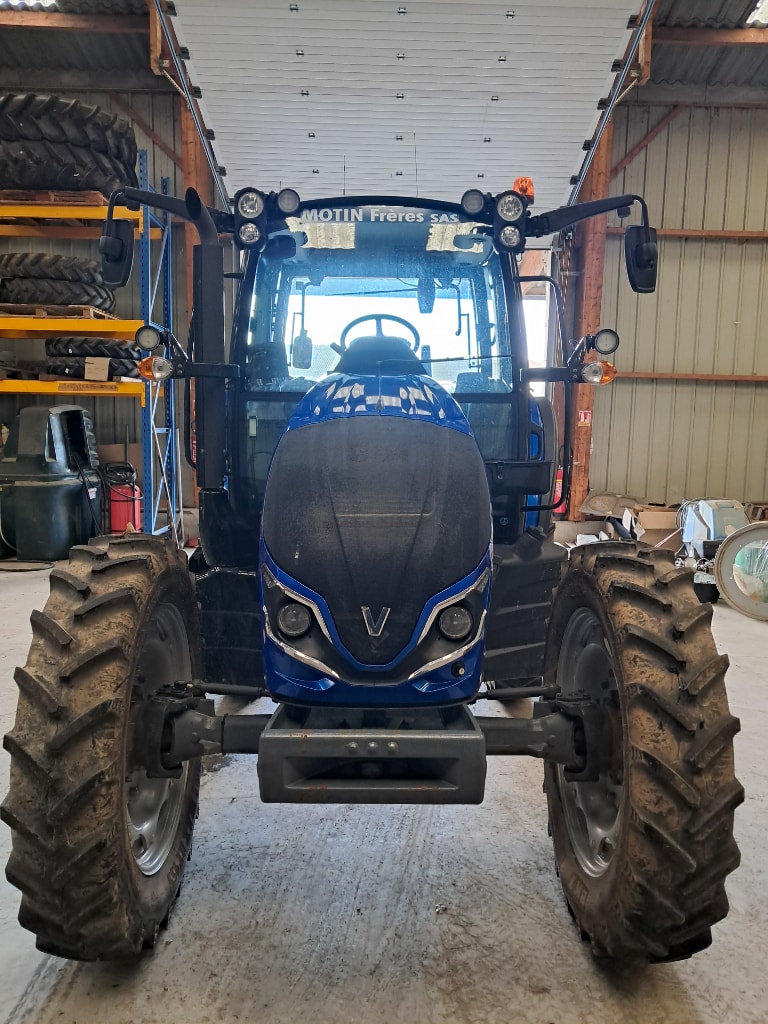 Tracteur VALTRA A105 MH4 - photo slide 2