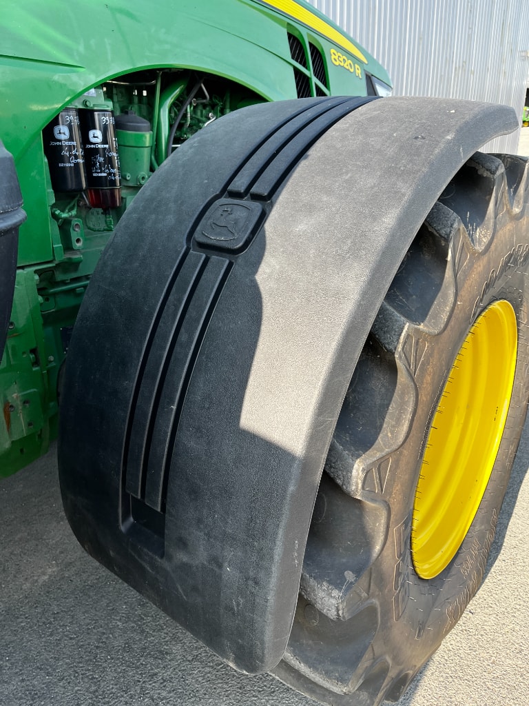 Tracteur JOHN DEERE 8320R - photo slide 18