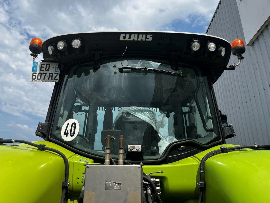 Tracteur CLAAS AXION 850 - photo slide 13
