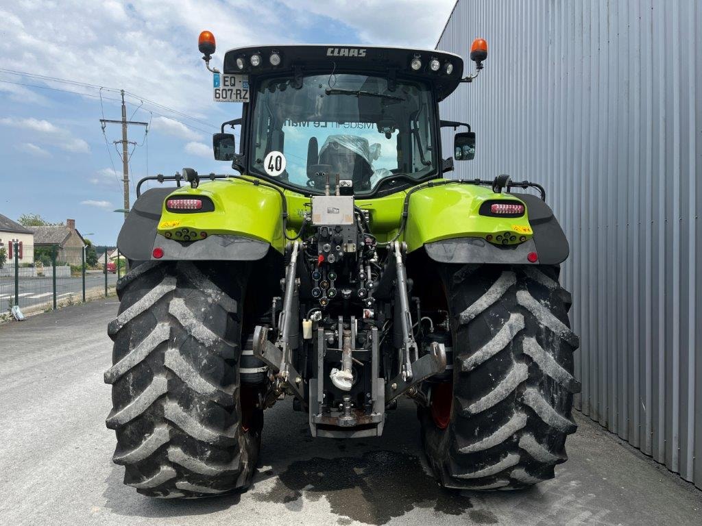 Tracteur CLAAS AXION 850 - photo slide 5