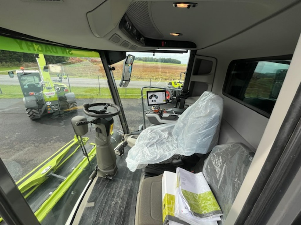 Moissonneuse CLAAS Trion 660 Montana  - photo slide 9