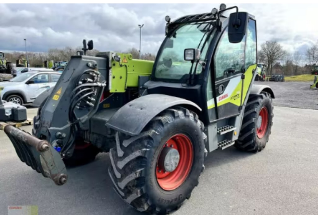 Telescopique CLAAS SCORPION 742 - photo slide 2