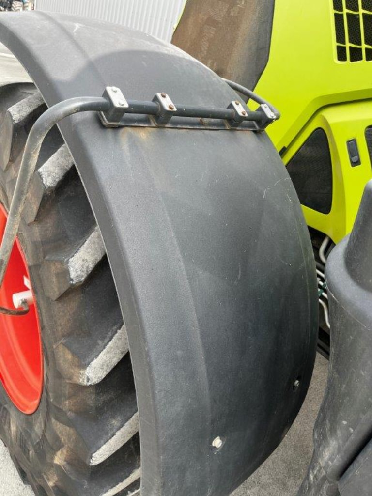 Tracteur CLAAS AXION 850 - photo slide 36