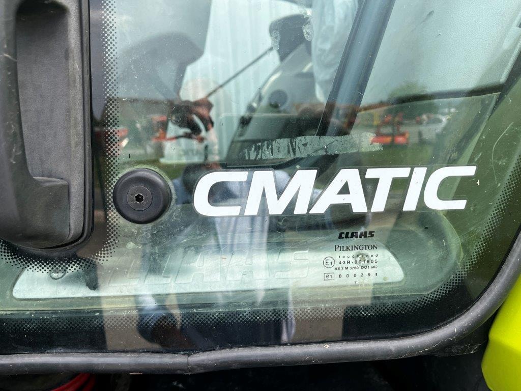 Tracteur CLAAS AXION 850 - photo slide 15