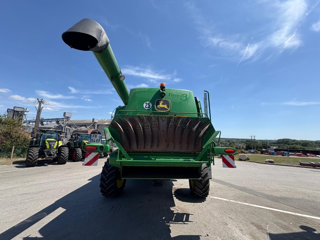 Moissonneuse JOHN DEERE T660i - photo slide 6