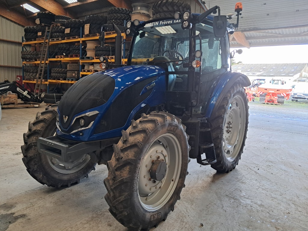 Tracteur VALTRA A105 MH4 - photo slide 1