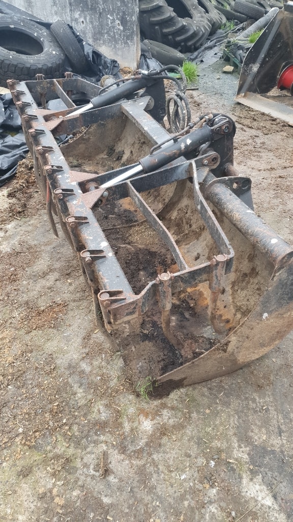 Tracteur JOHN DEERE 6105M - photo slide 10