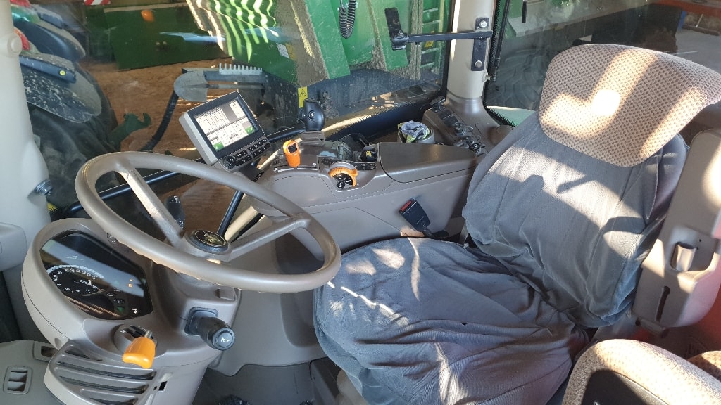 Tracteur JOHN DEERE 6195 R - photo slide 9