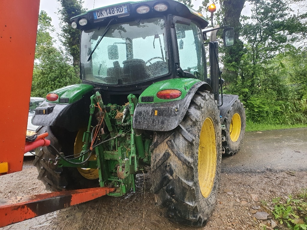 Tracteur chargeur JOHN DEERE 6105r - photo slide 3