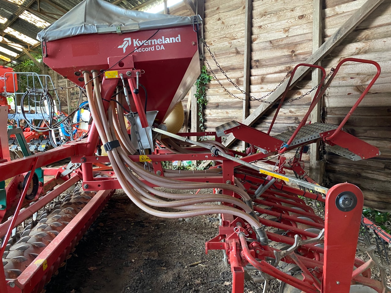 Combine de Semis KVERNELAND NG-H 101 - photo slide 6