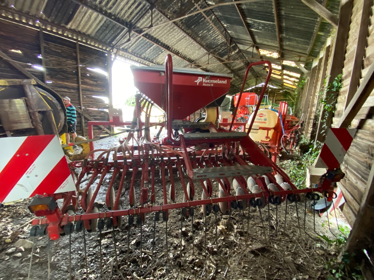 Combine de Semis KVERNELAND NG-H 101 - photo slide 7